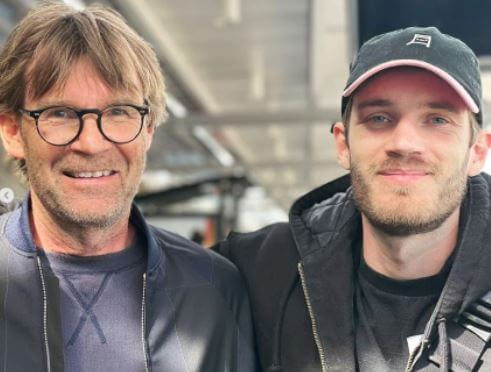 Ulf Christian Kjellberg with his son PewDiePie.